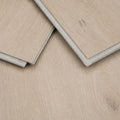 Pale Oak LVT Click Vinyl Flooring Free Samples – light oak waterproof SPC plank flooring with rigid core, built-in underlay and click-lock edge